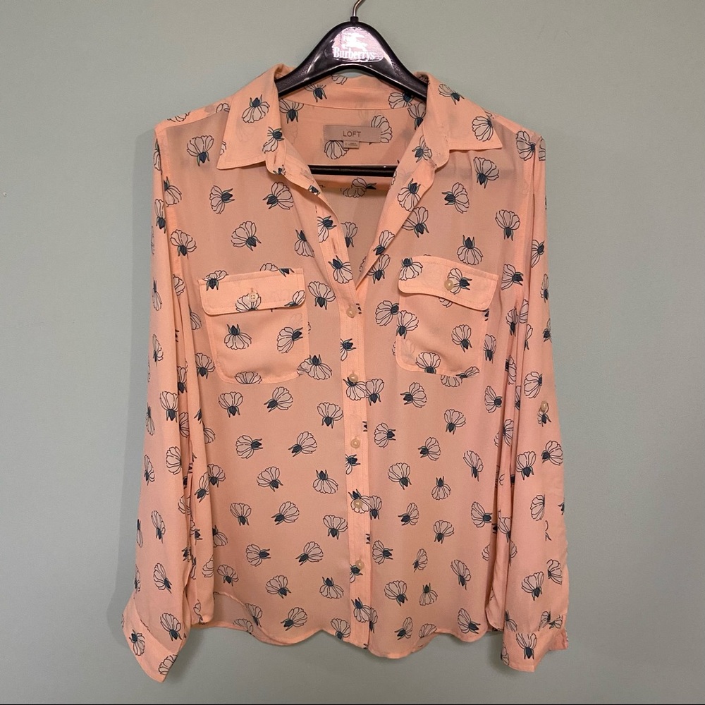 Loft blouse with cute floral print